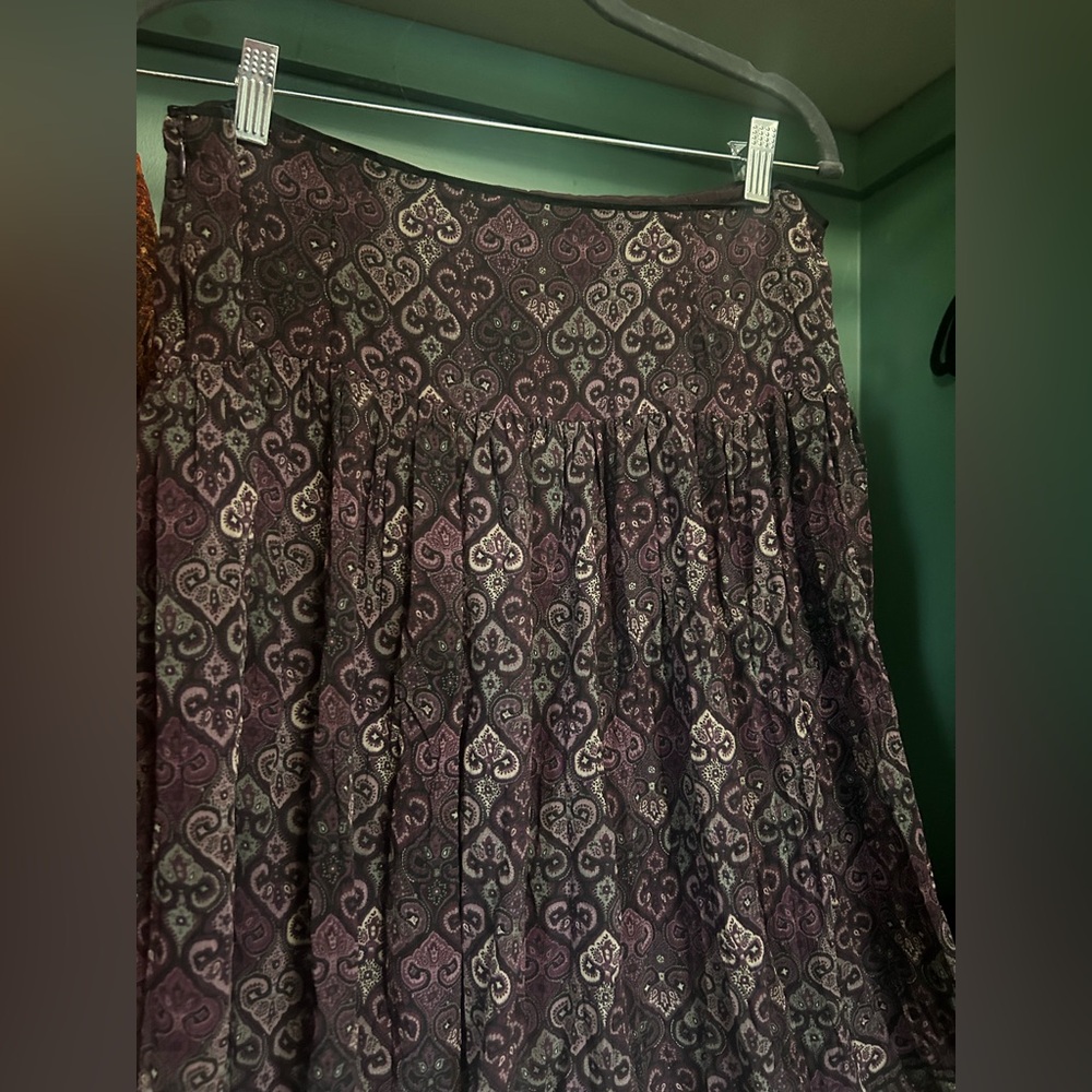 Elegant Paisley Hippie Esque Midi Skirt